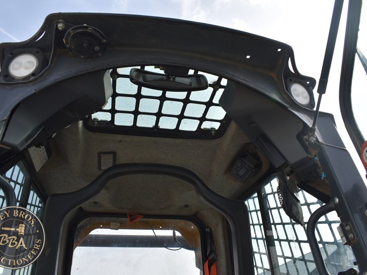 2023-deere-333g-image-41