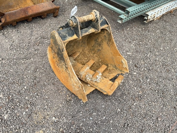 caterpillar-22-image-2