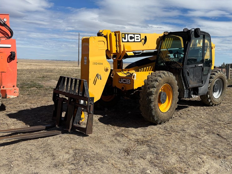 jcb-507-42-image-1