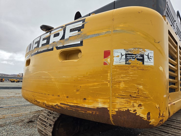 deere-470g-lc-image-28