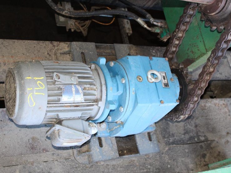 #196-•-salem-infeed-rolls-and-collection-deck-image-9