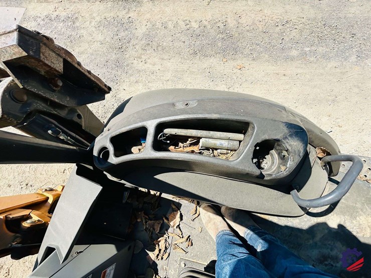 2021-case-580n-image-76