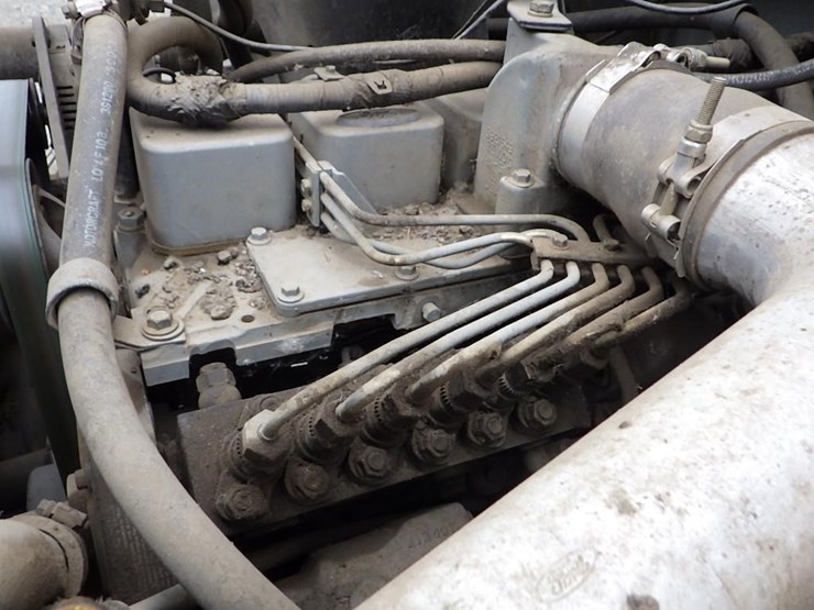 1995-ford-f800-image-23