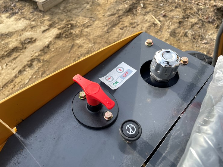 #1042-•-new-ats-rt12r-mini-excavator-image-13