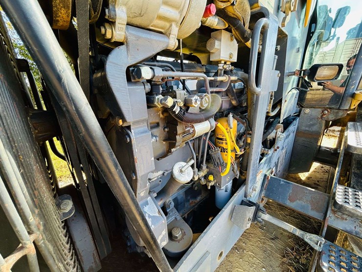 caterpillar-ch45-image-98