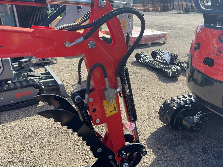 #1095-•-2025-tpm-22k-mini-excavator-image-4