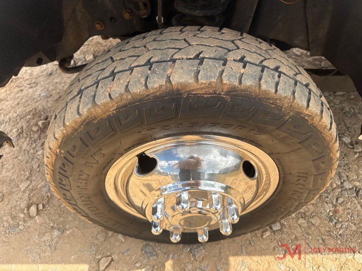 2016-ford-f350-image-11