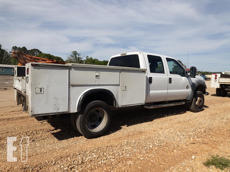 2012-ford-f550-image-6
