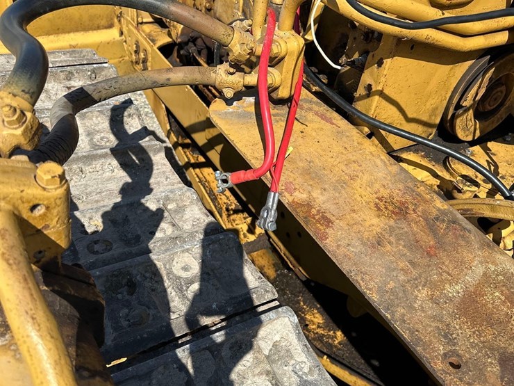 caterpillar-d4-image-14