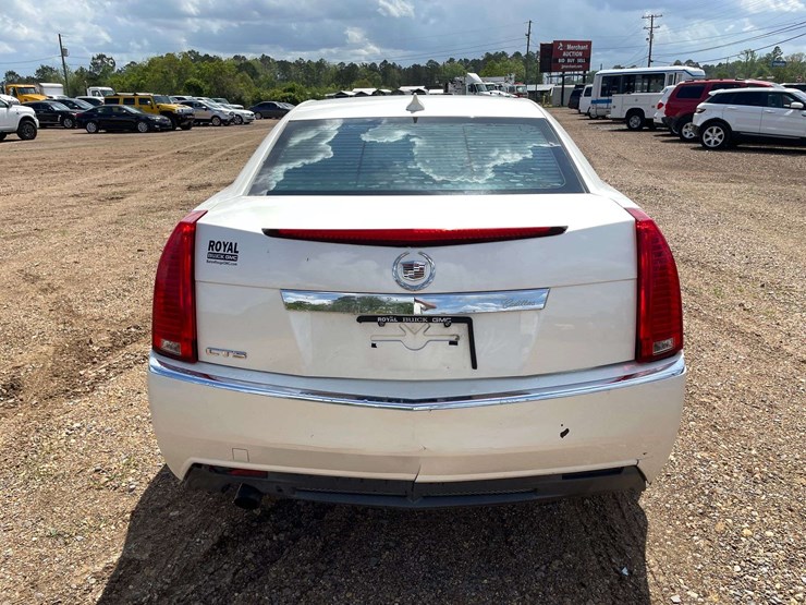 2011-cadillac-cts-4-door-sedan-(182,813-miles)-image-6