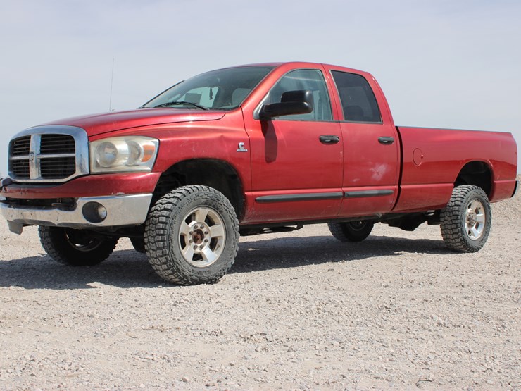 2006-dodge-ram-2500-image-2