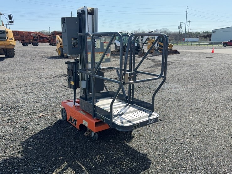 2008-jlg-15sp-image-6