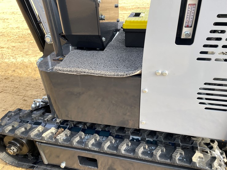 #1044-•-new-ats-d12d-mini-excavator-image-15