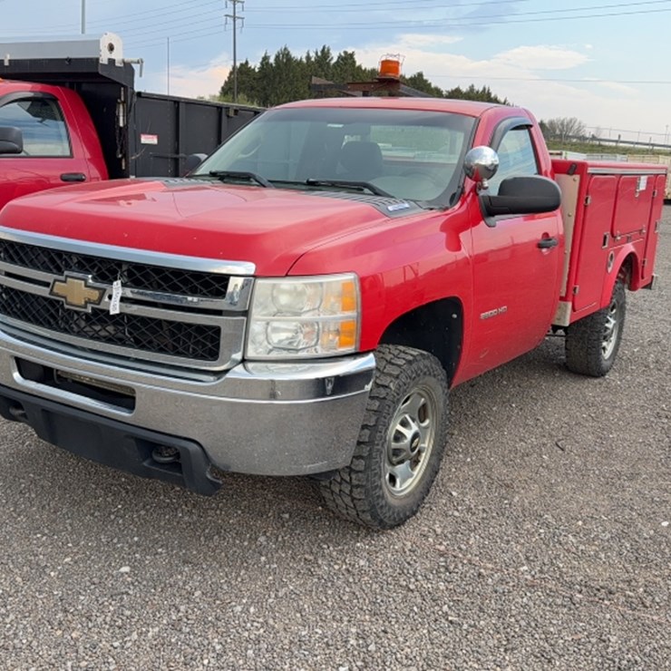 2011 CHEVROLET 2500