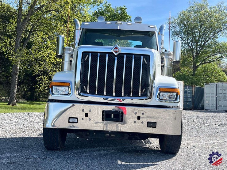 2024-international-hx520-image-18