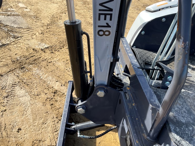 #1034-•-new-ats-me18-mini-excavator-image-31