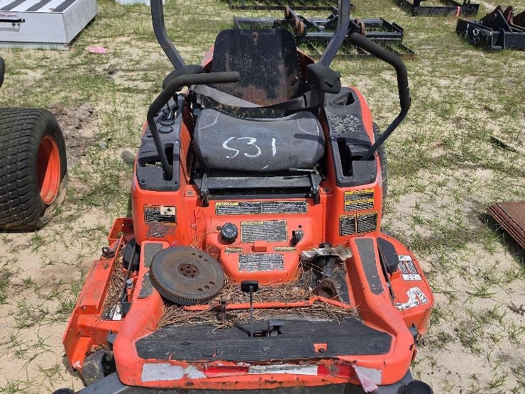 kubota-zd221-image-5