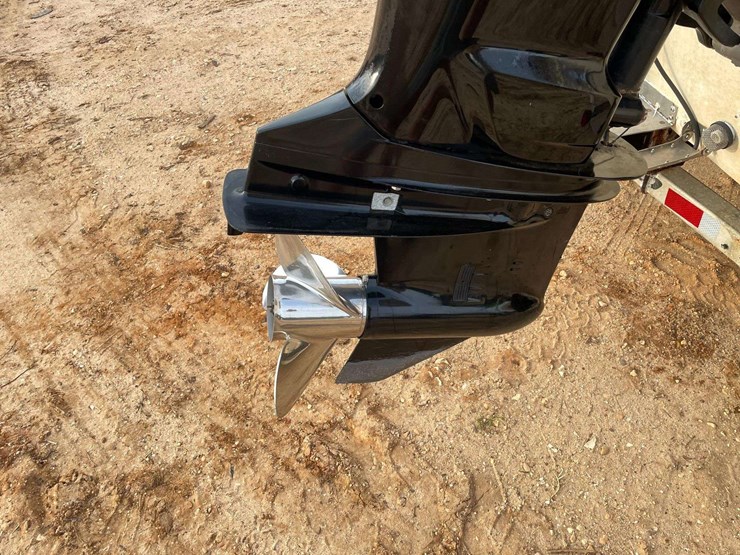 2008-carolina-skiff-23’-bay-boat-with-trailer-image-9