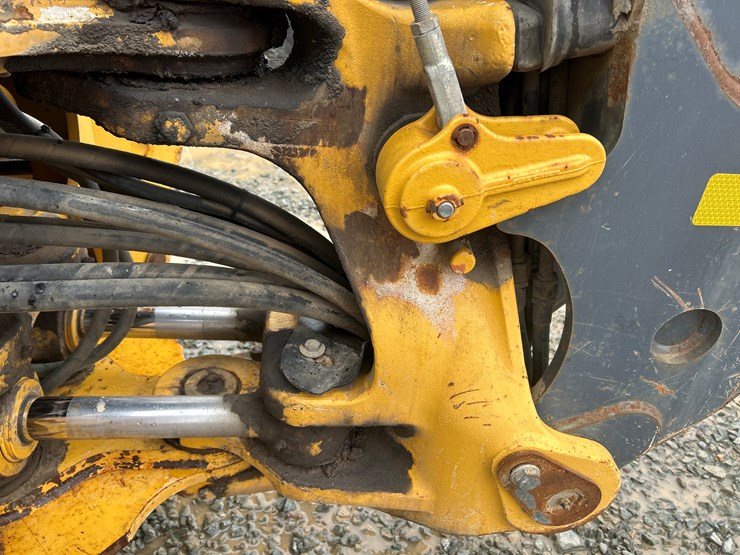 deere-310sj-image-66