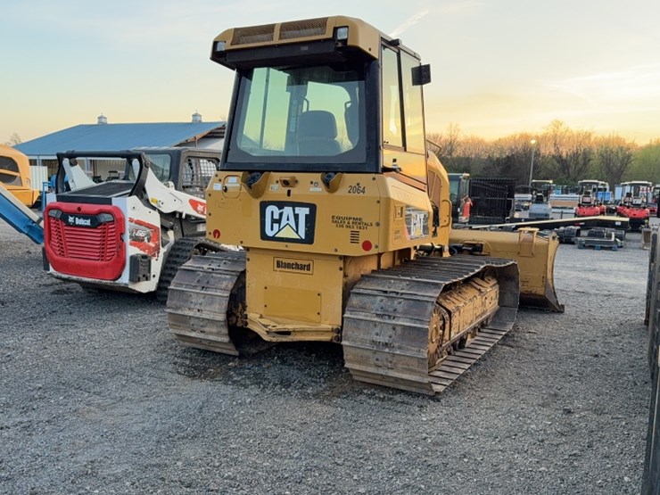 caterpillar-d5k2-lgp-image-7