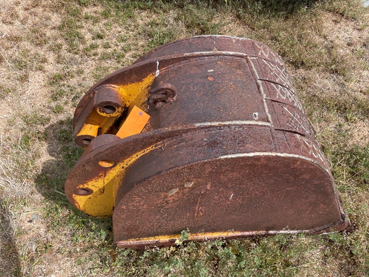 #4070-•-excavator-bucket-image-3