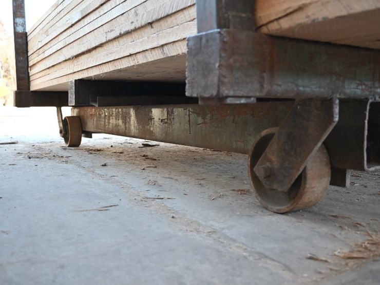 #175-•-lumber-carts-image-9