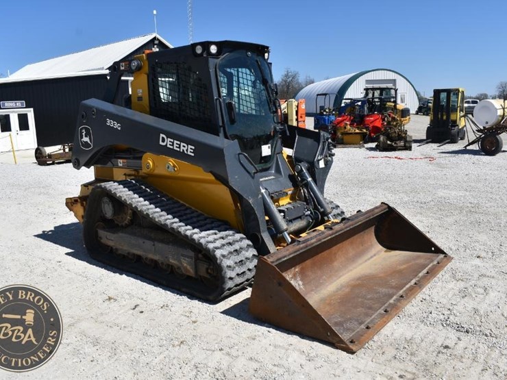 2020-deere-333g-image-12