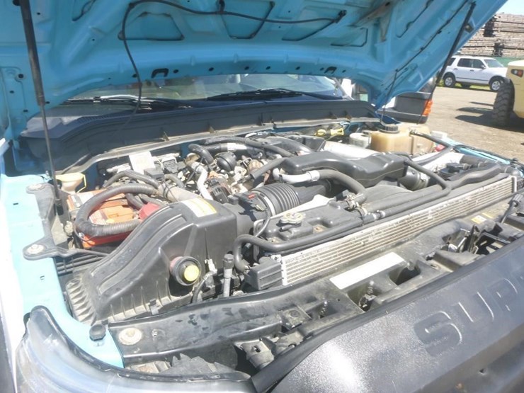 2013-ford-f550-image-22