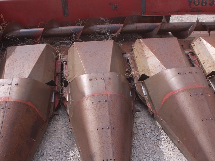case-ih-1083-image-15