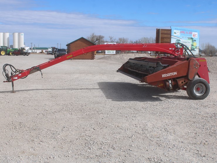 hesston-1170-image-2