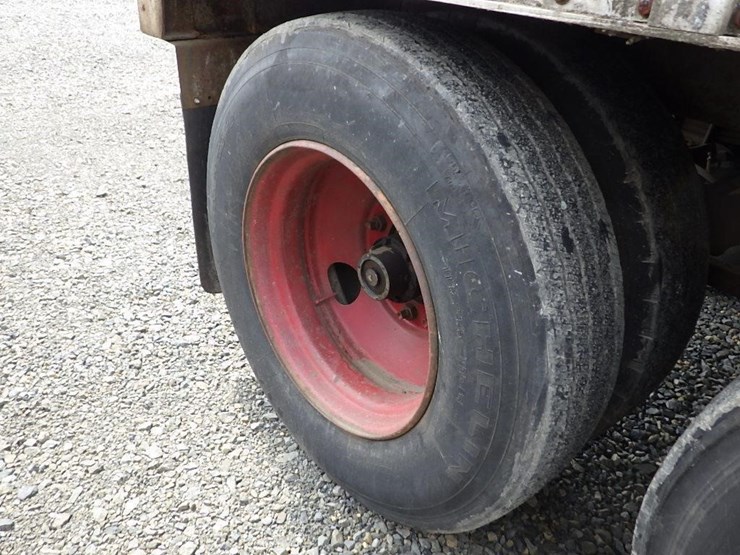 strick-trailer-image-13