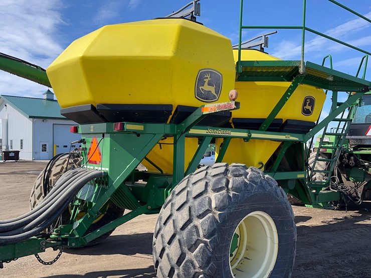 john-deere-1890-image-25