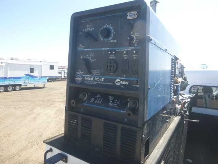 2013-bobcat-225-image-20