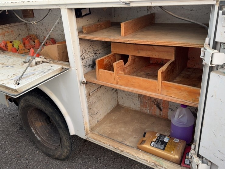 2011-ford-f350-image-8