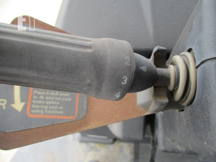 2013-deere-310sk-image-11