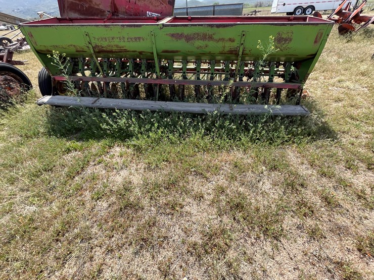 #4030-•-massey-fergusen-drill-image-10