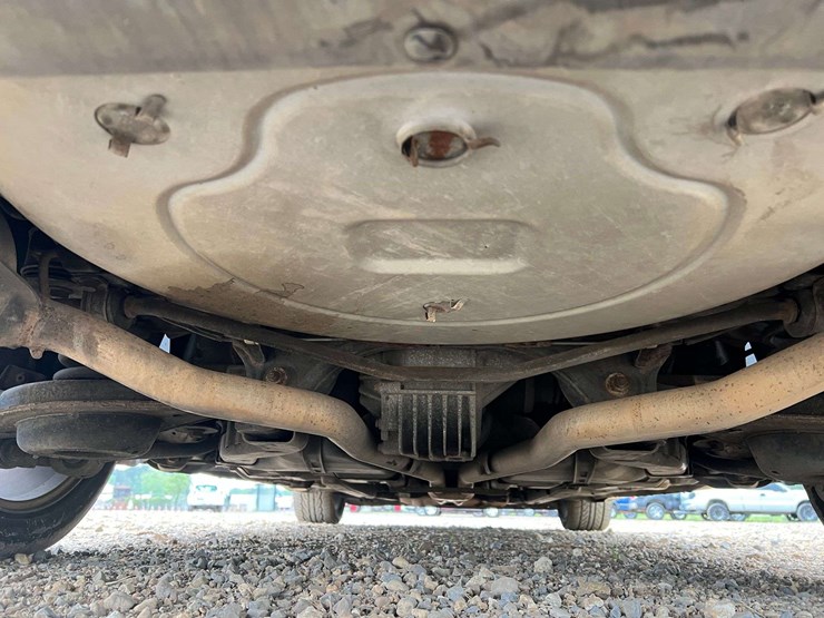 2005-cadillac-sts-4-door-sedan-(225,311-miles)-image-22