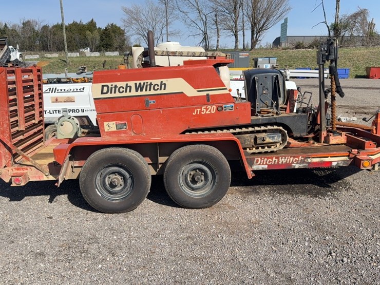 ditch-witch-jt520-image-4