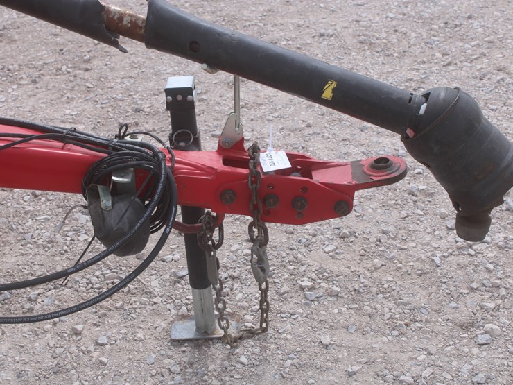 2015-massey-ferguson-1840-image-17