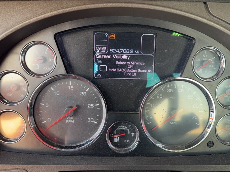 2019-kenworth-t680-image-19