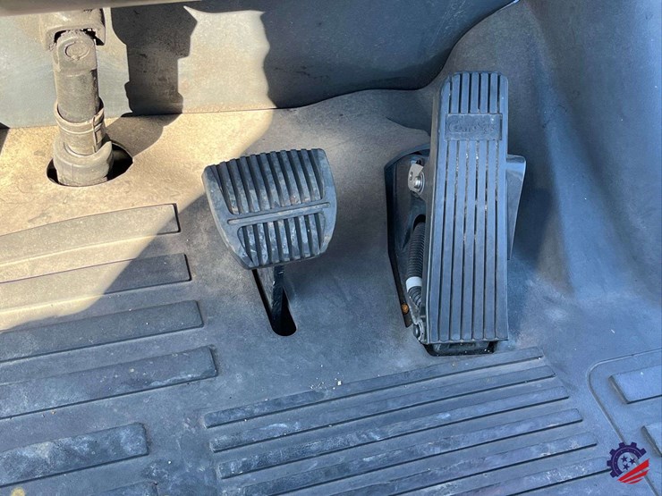 byd-ecb27c-electric-counterbalanced-forklift-image-39