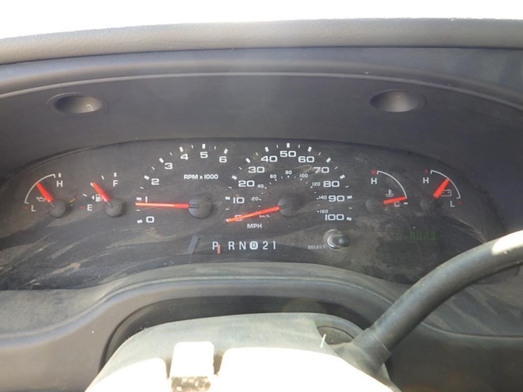 2007-ford-cargo-image-27