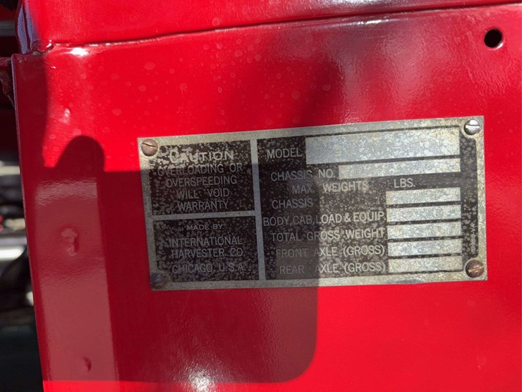 1937-international-d2-panel-truck-image-86