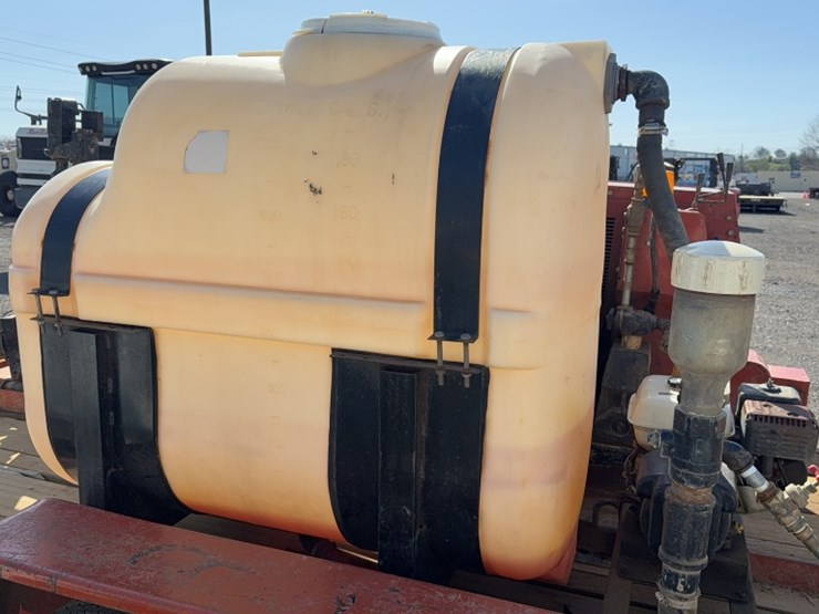 ditch-witch-jt520-image-9