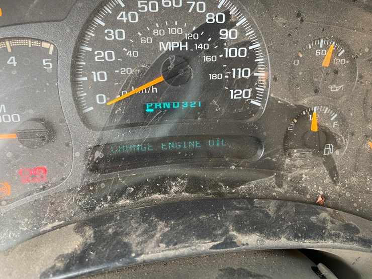 #4006-•-2005-chevy-crew-cab-truck-(az-title)-image-31