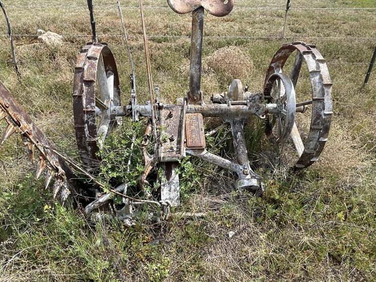 #4081-•-new-idea-sickle-mower-image-5