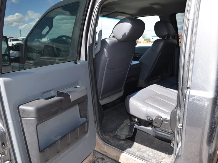 2013-ford-f250-xlt-image-33