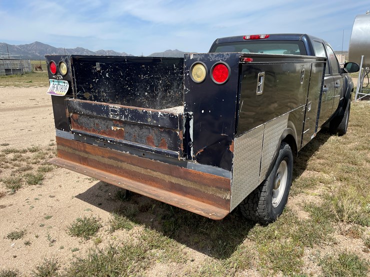 2009-chevrolet-2500-image-11