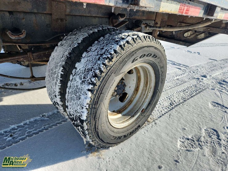 2017-ford-f350-image-24