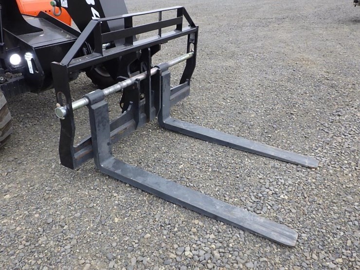 2024-sky-trak-6034-image-14